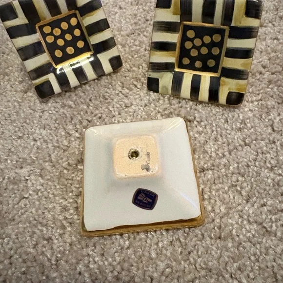 Mackenzie-Childs Courtly Stripe Knob - Picture 8 of 8